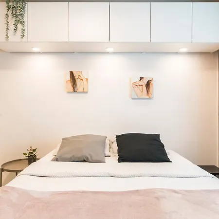 아파트 Neat Little With Free Parking *