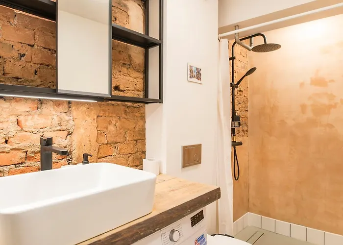 Dzīvoklis Neat Little With Free Parking